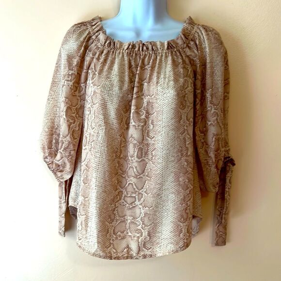 BCBGMAXAZRIA Tan Snakeskin Pattern Blouse Sz XXS - Picture 1 of 3